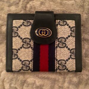 Gucci GUCCI GG Supreme Sherry Line Wallet - Vintage Gucci Wallet